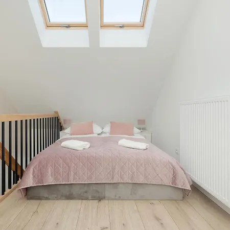 Apartament Pelikan 17 *